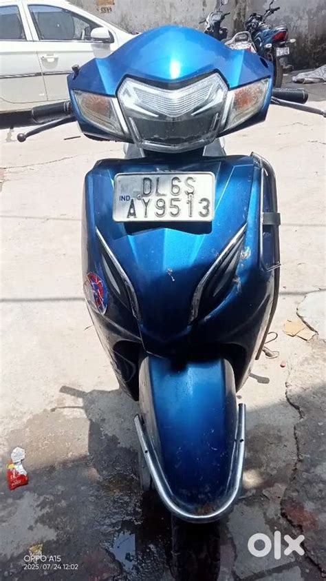 Honda Acitva 5G - Scooters - 1814546479