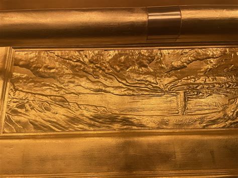 With Eyes on Winning War, Building Third Jewish Temple, Ark Replica ...