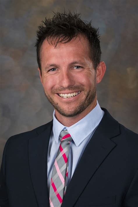 Computer Electronics Store Near Me 的图像结果