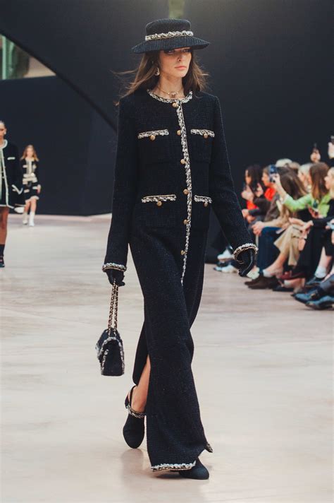 Coat - Cotton tweed, black, white & gold — Fashion | CHANEL