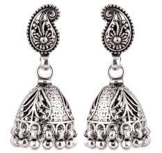Silver Jhumkas: Get Up To 15% Discount On Silver Jhumka Earrings