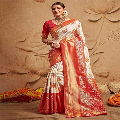 Buy latest ethnic wear from best online store for clothes in India at ...