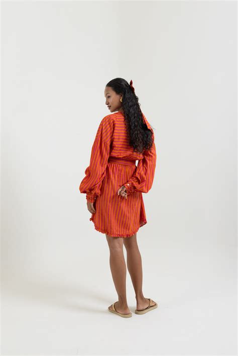 Stripes Dress With Belt – LabelSugar