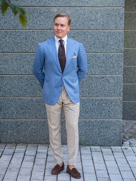 What To Wear With Light Blue Sport Coat at Susan Guthrie blog