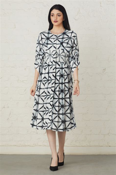 Tie And Dye Embroidered Midi Dress – Boho Chic By Sukriti Jain