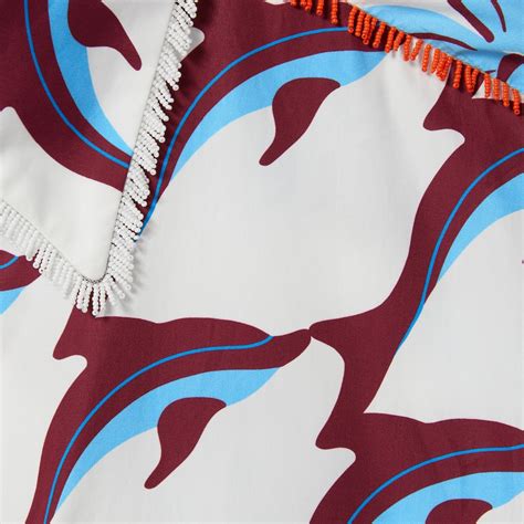 เสื้อเชิ้ต Printed light cotton shirt inสีขาว สีฟ้าอ่อน และสีแดงบอร์โด ...