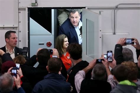 The Millennium Falcon? No, it's Christie's campaign bus