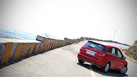 2015 Mercedes-Benz B-Class diesel facelift review (India) - Overdrive