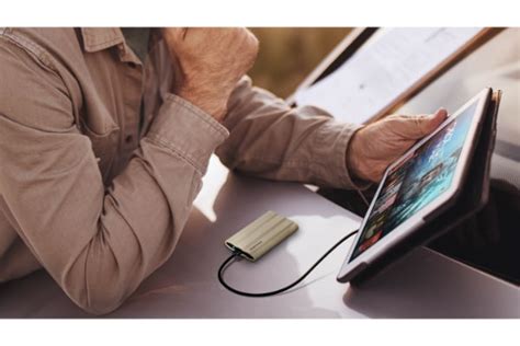 Samsung 4 TB T7 Shield Portable Solid State Drive (SSD), Black, MU-PE4T0S