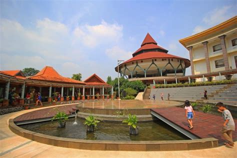 Jelajahi Setu Babakan: Nikmati Pesona Budaya Betawi dalam Keindahan Alam yang Memukau