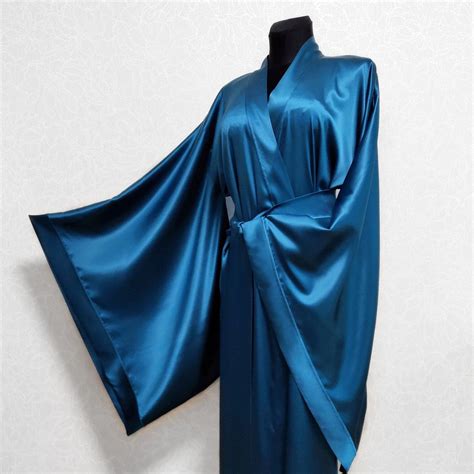 Magic color 💎💚💙 Silk#9 | Kimono dressing gown, Elegant robe, Silk robe long