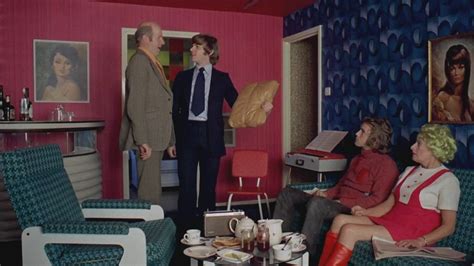 Suits Conference Room 的图像结果