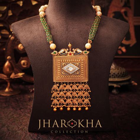 Buy Antique Pendant set Online | Antique Pendant set by Manubhai.
