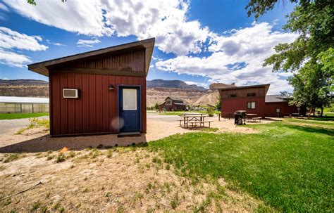 Cabin Hotels in Palisade, CO | Palisade Basecamp RV Resort