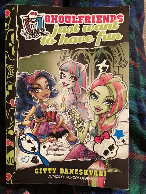 Did anyone else have these books? : r/MonsterHigh