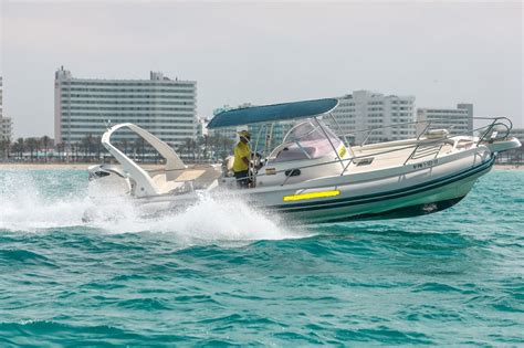 Capelli TEMPEST 900 - SMILE III - D'OR BOATS