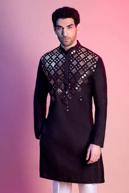Buy Black Silk Lining Mul Embroidered Kurta Set For Men by DiyaRajvvir ...
