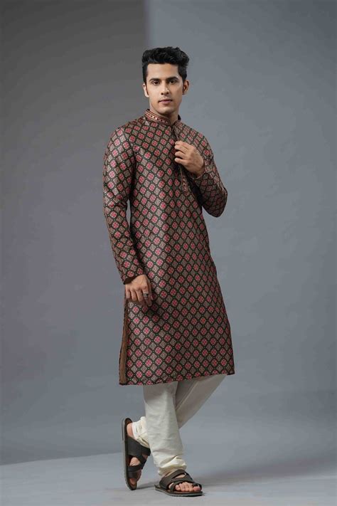Black Printed Kurta with Mirror Handwork – Ethnic India