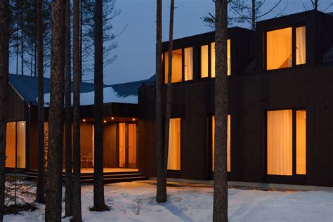 Photo 10 of 13 in Two-Story Timber Frame Delo House by Arseny Brodach ...