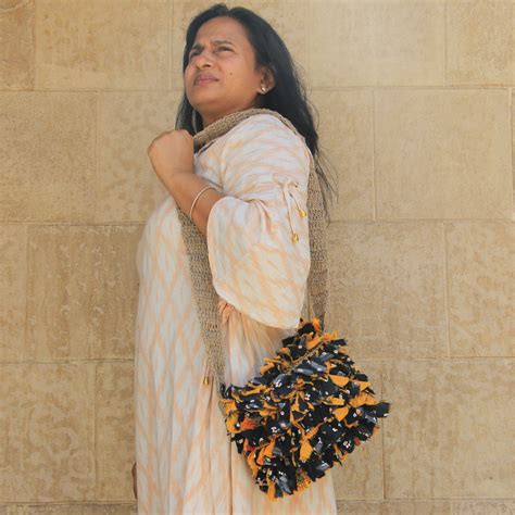 Katran MAYA Crochet Sling Bag 45 – Itihasikala