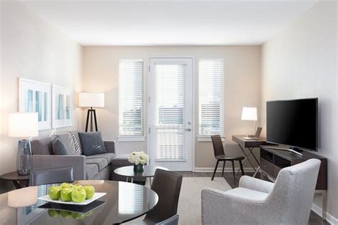 AVE EMERYVILLE AT BAY STREET - Apartment Reviews & Photos - Tripadvisor