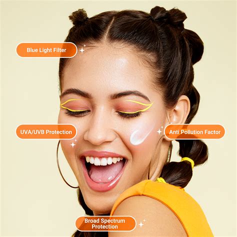 Glowing Sunscreen | Buy1 Get1 Free | Aqualogica - 50g