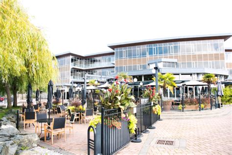 Glo Restaurant + Lounge | Victoria BC