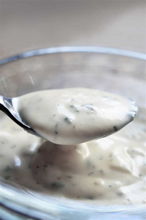 Sriracha Ranch Dressing (Whole30, Keto) - Nom Nom Paleo®