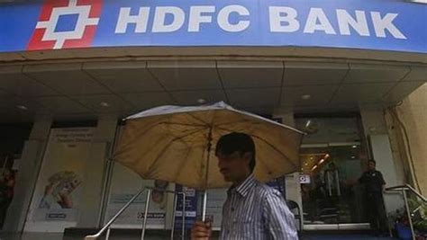 HDFC Life Insurance gets Sebi's go-ahead for Rs 7,500 crore IPO