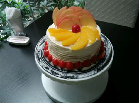 生日蛋糕花式制作的做法_【图解】生日蛋糕花式制作怎么做如何做好吃_生日蛋糕花式制作家常做法大全_张ada_豆果美食