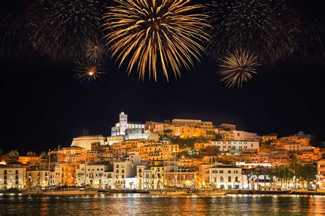 A Fiesta to Remember: New Year's Eve Traditions in Ibiza & Spain - Ibiza24