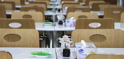 食堂劳务承包公司-重庆绿来餐饮文化有限公司