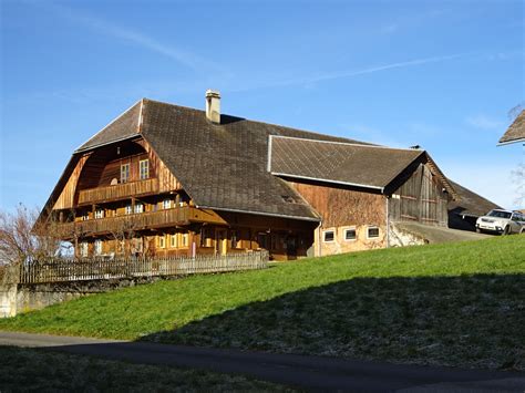 Immobilie Verkaufen Emmental _ Bauernhaus kaufen Emmental oder MFH ...