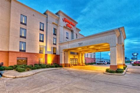 HAMPTON INN CLEVELAND - Hotel Reviews, Photos, Rate Comparison ...
