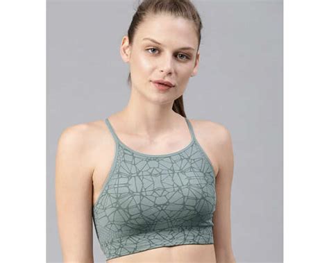 The Best Sports Bras For Your At-Home Workouts To Buy Right Now | Femina.in