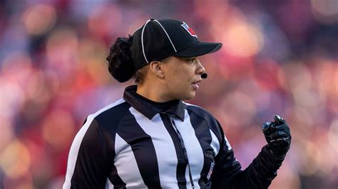 NFL female referees: How many are there and what do they make per game ...