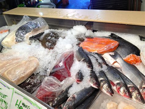 FORK 2 MOUTH: Penn Avenue Fish Company: Hook, Line, and Sinker