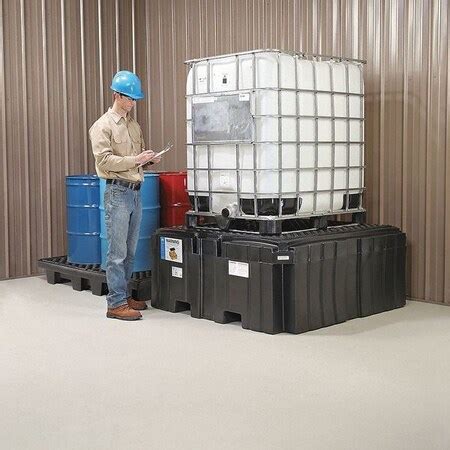 Pig IBC Spill Containment Pallet, Blk, w/Drain PAK735-BK-WD | Zoro