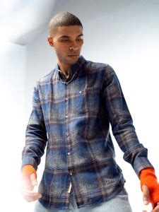 THE BEAR HOUSE Men Checkered Casual Blue Shirt - Buy THE BEAR HOUSE Men ...