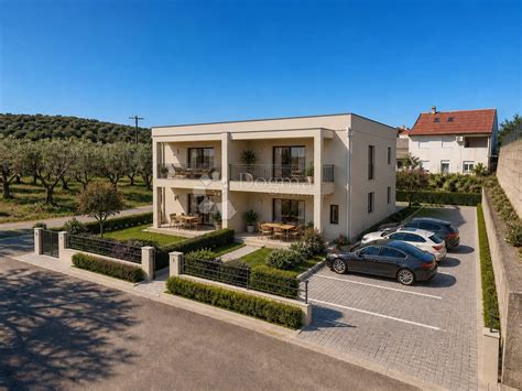 OTOK RAB, KAMPOR - Moderni stanovi u novogradnji. PRILIKA 3200 EUR/m2 ...