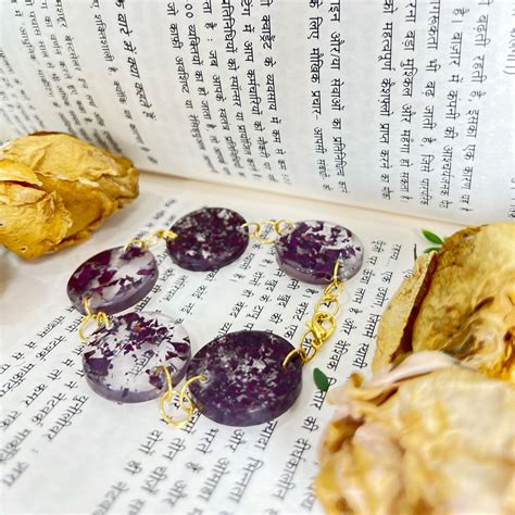 Resin Round Bracelet with Red Rose Flowers preservation – ClassyArtZ.com