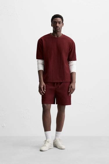 TEXTURED JOGGER BERMUDA SHORTS - Mid-red | ZARA India