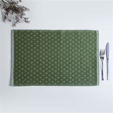 Myra Solitaire Set of 2 Cotton Placemats | Home Centre | Sector 40 ...
