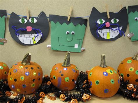 Preschool Halloween Crafts