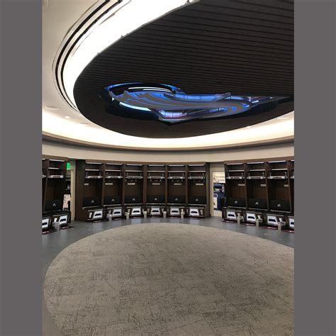 WEIFIELD FINAL TOUCHES: COLORADO AVALANCHE LOCKER ROOM! | Weifield ...