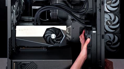 Alienware Liquid-Cooled GPU 的图像结果