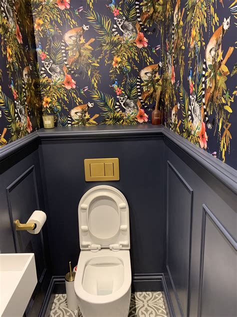 Vintage Bathroom Wallpaper Ideas