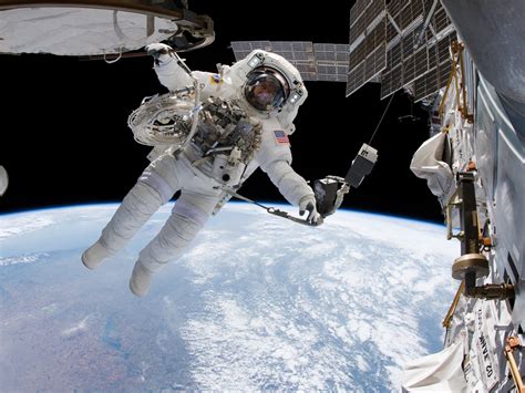 Space Exploration 的图像结果