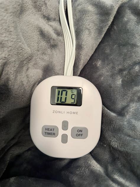 Zonli Heated Weighted Blanket Review (2023) | Expert Tested