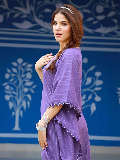 Kaftans Online- Buy Designer Kaftans Dress & Block Print Kaftans | The Loom